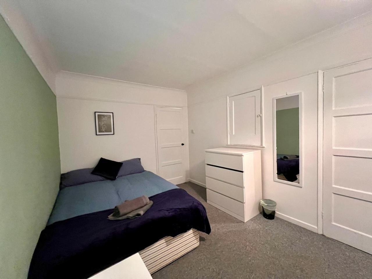 4 Bed Comfy Getaway Διαμέρισμα Νόργουιτς Εξωτερικό φωτογραφία